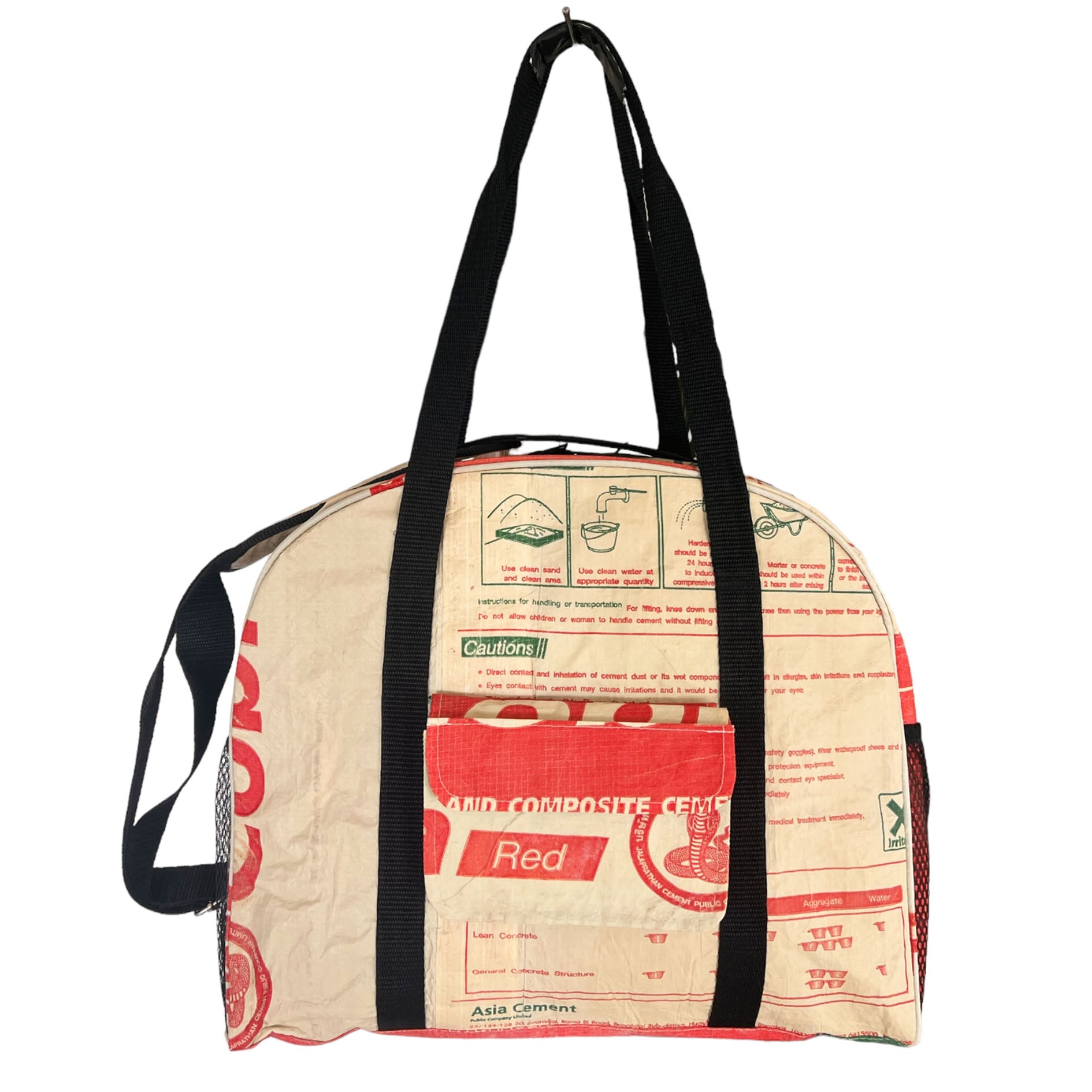 Recycled material gym bag with animal print. Cobra print gym bag