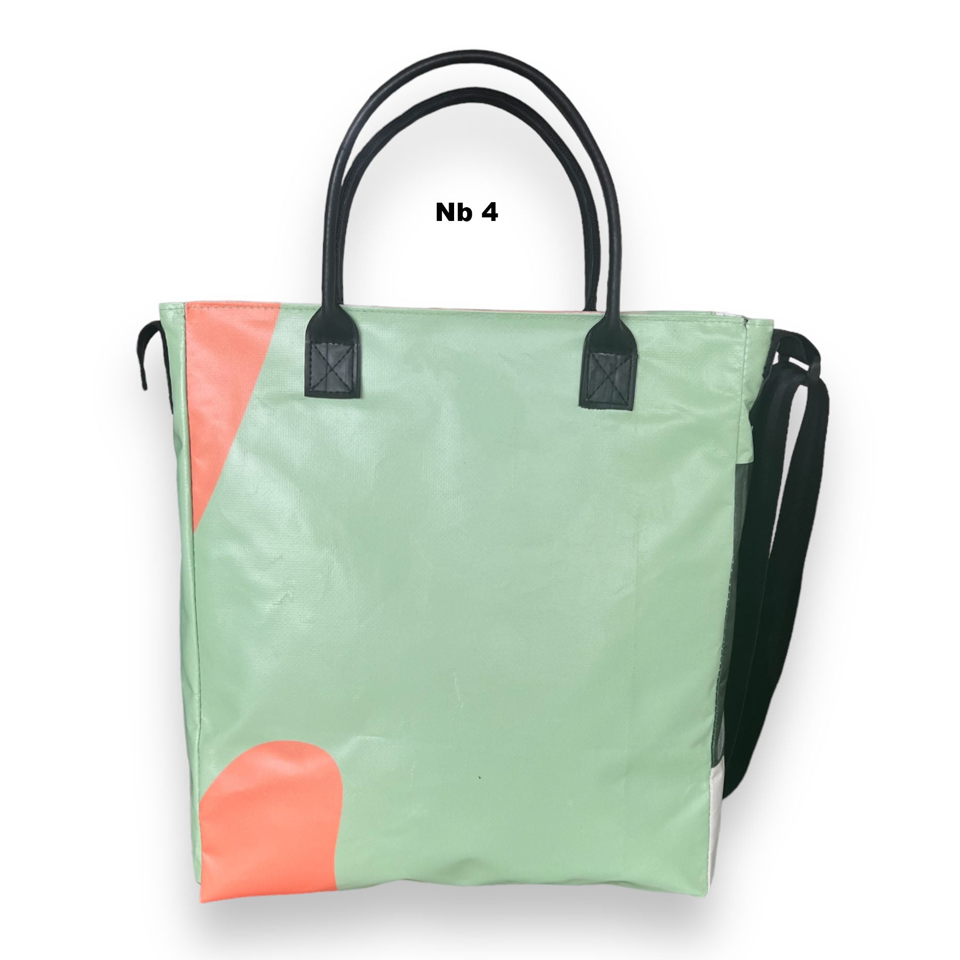 Upcycled materiał bags, made from building banners, bags made from building banners
